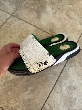 Reef Mulligan Slides